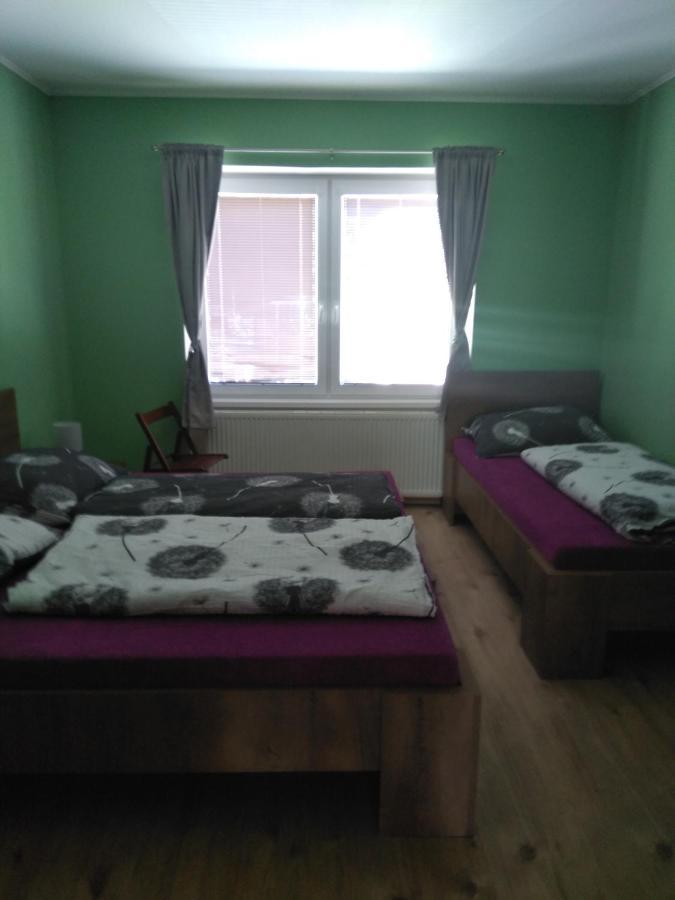 Cechovka Appartement Břeclav Buitenkant foto