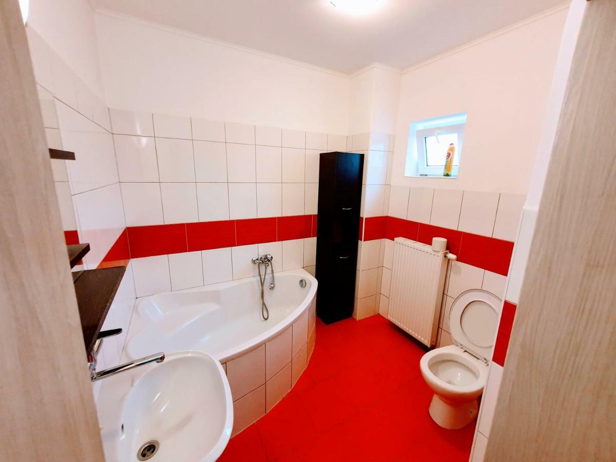 Cechovka Appartement Břeclav Buitenkant foto